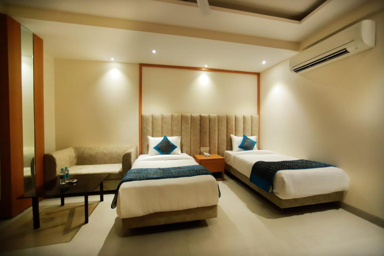 Hotel Stanley By Foxi Group- Near Delhi International Airport Ню Делхи Екстериор снимка