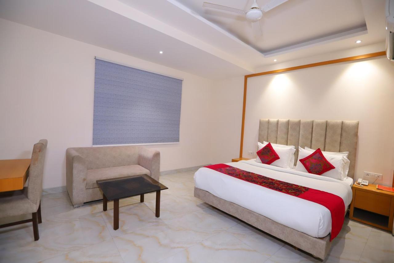 Hotel Stanley By Foxi Group- Near Delhi International Airport Ню Делхи Екстериор снимка