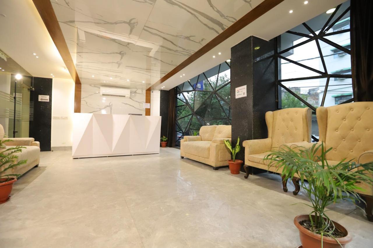 Hotel Stanley By Foxi Group- Near Delhi International Airport Ню Делхи Екстериор снимка