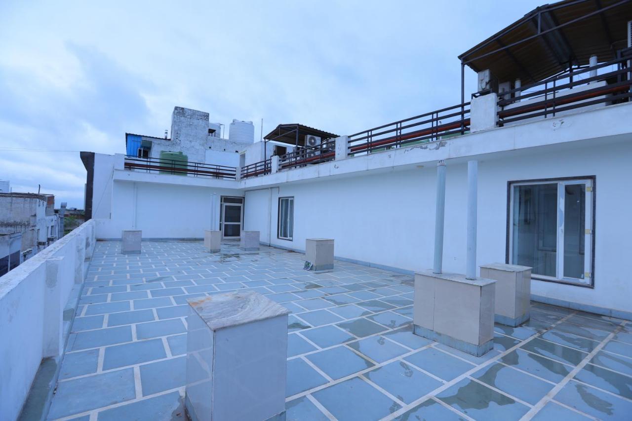 Hotel Stanley By Foxi Group- Near Delhi International Airport Ню Делхи Екстериор снимка